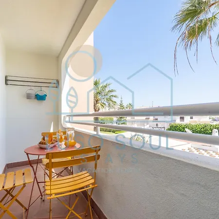 New! Perfect With Swimming Pool Apartment