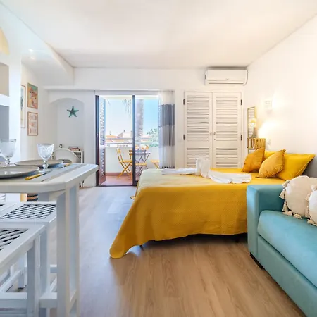 New! Perfect With Swimming Pool Apartment *