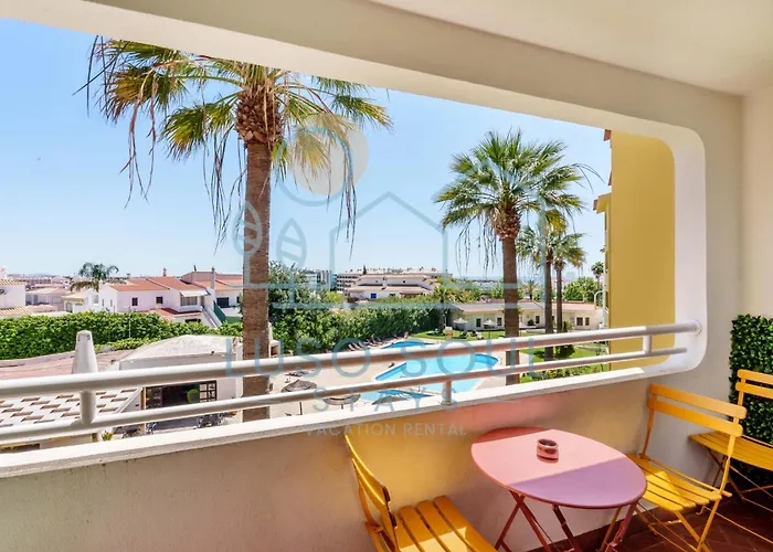 New! Perfect With Swimming Pool *