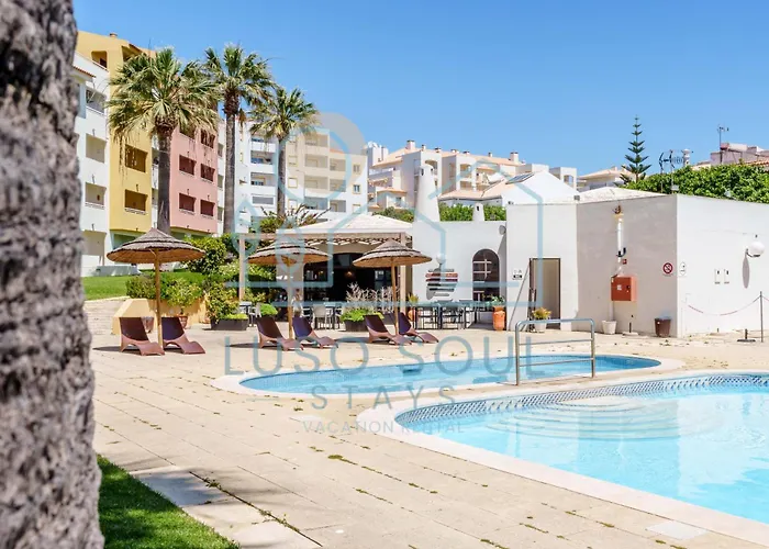 New! Perfect With Swimming Pool