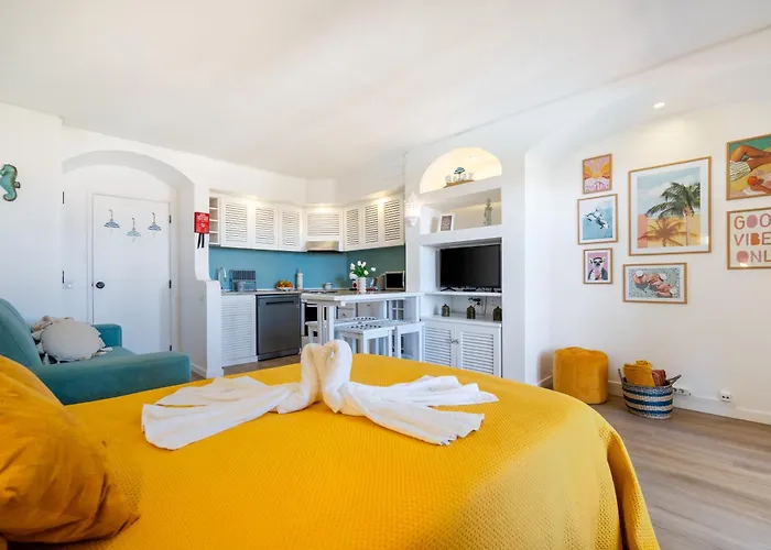 New! Perfect With Swimming Pool 아파트