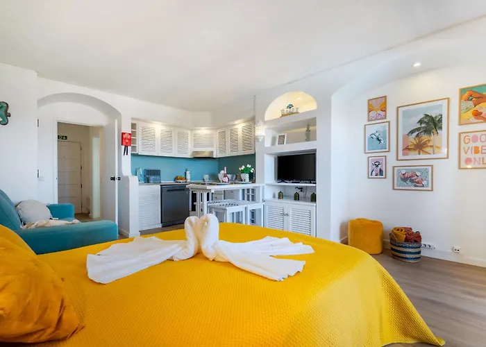 New! Perfect With Swimming Pool