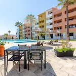 Апартаменты New! Perfect With Swimming Pool *
